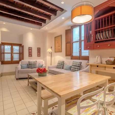 فندق Apartasuites Alberca