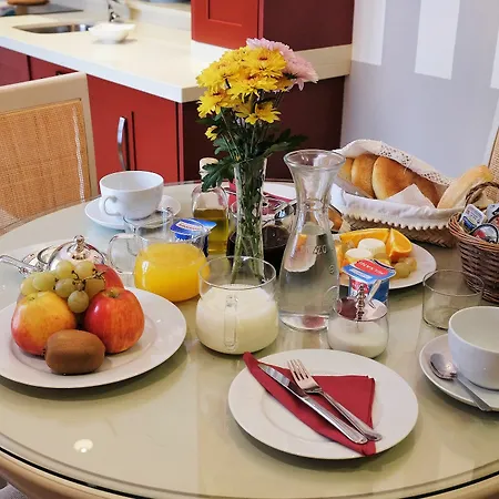 Apartasuites Alberca 3*