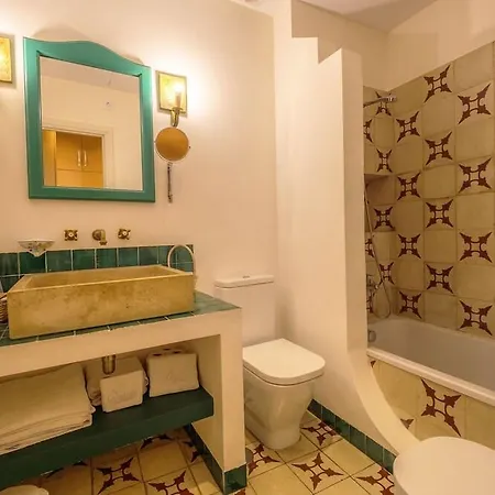 Hotel Apartasuites Alberca